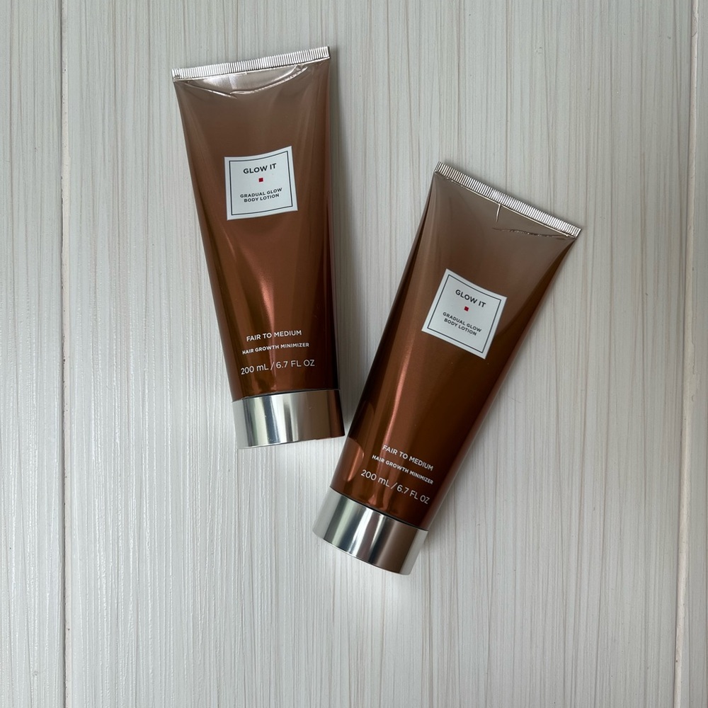 NWT EWC Glow It Self-Tanning Body Lotion for Fair to Medium